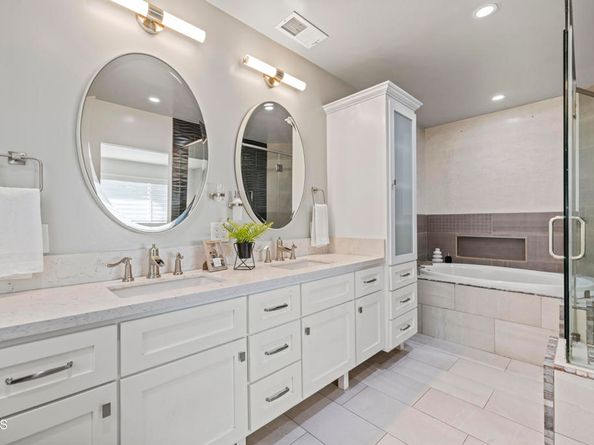 4961 Alcove Avenue, Valley Village CA 91607