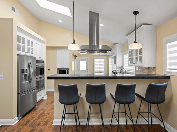 4961 Alcove Avenue, Valley Village CA 91607