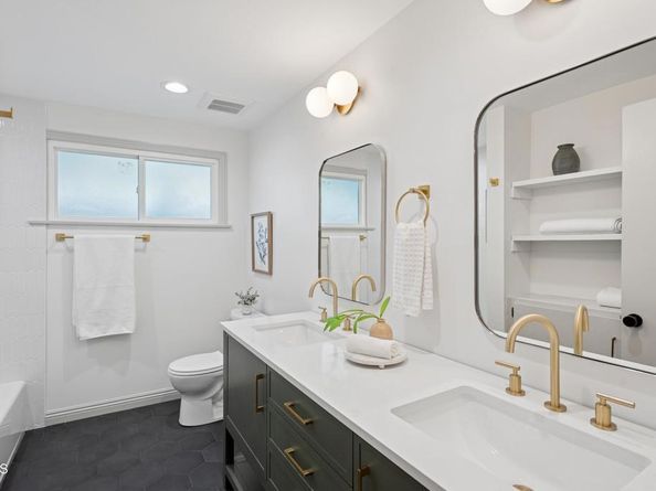 6043 Mary Ellen Avenue, Valley Glen CA 91401