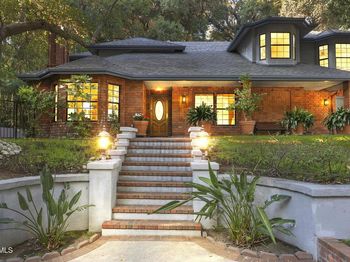 23 Hidden Valley Road