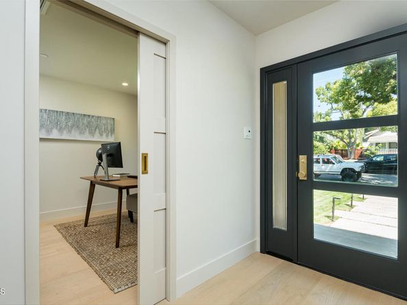 544 Pepper Street, Pasadena CA 91103