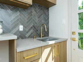 544 Pepper Street, Pasadena CA 91103