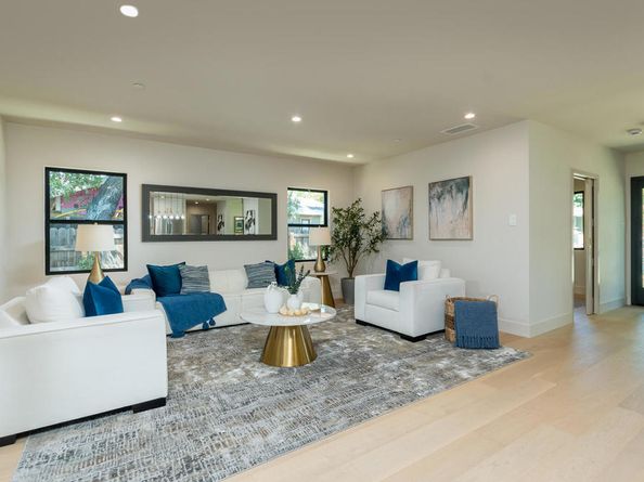 544 Pepper Street, Pasadena CA 91103