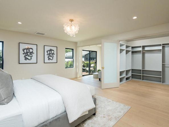 544 Pepper Street, Pasadena CA 91103