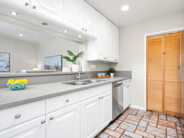 887 Temple Terrace, Los Angeles CA 90042