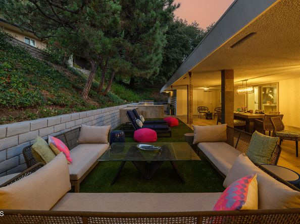 3351 Country Club Drive, Glendale CA 91208