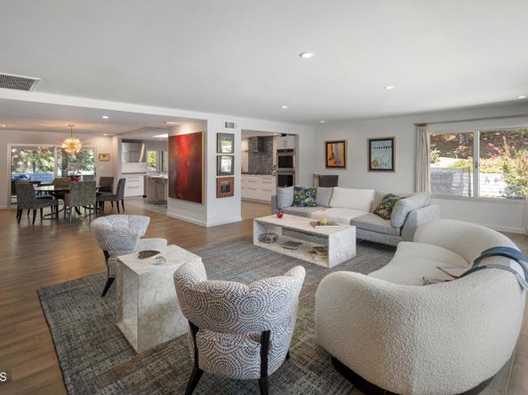 3351 Country Club Drive, Glendale CA 91208