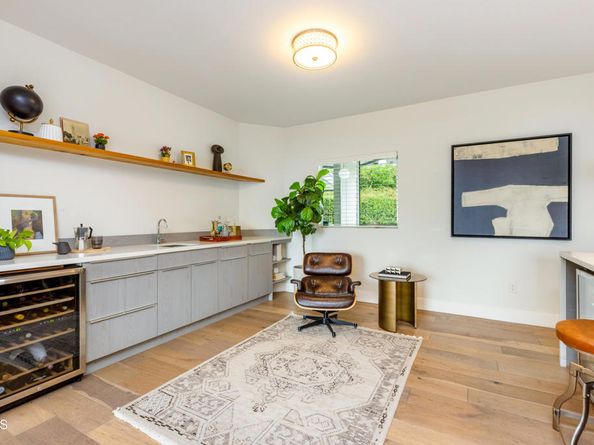 2065 Liliano Drive, Sierra Madre CA 91024