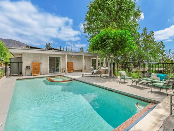 2065 Liliano Drive, Sierra Madre CA 91024