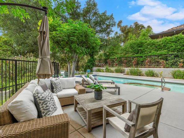 2065 Liliano Drive, Sierra Madre CA 91024