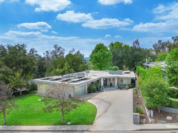 2065 Liliano Drive, Sierra Madre CA 91024