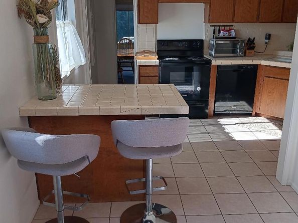 2345 El Sol Avenue, Altadena CA 91001