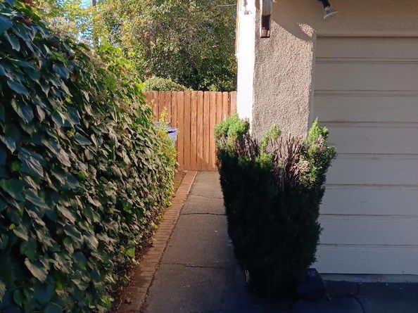 2345 El Sol Avenue, Altadena CA 91001