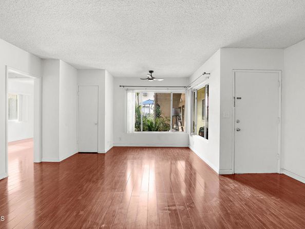 210 S Catalina Avenue, Pasadena CA 91106