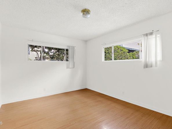 210 S Catalina Avenue, Pasadena CA 91106