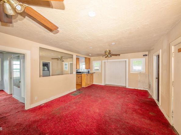 329 Marie Avenue, Los Angeles CA 90042