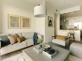 124 W Colorado Street 307, Glendale CA 91204