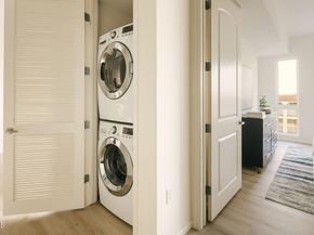 124 W Colorado Street 307, Glendale CA 91204