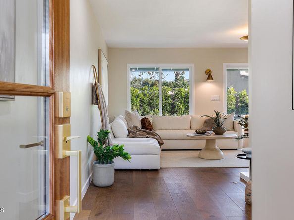 2650 Catherine Road, Altadena CA 91001