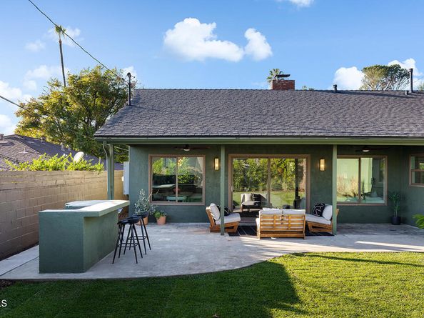 2650 Catherine Road, Altadena CA 91001