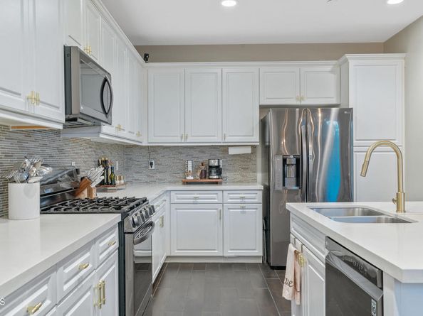 3350 E Yountville Drive 7, Ontario CA 91761