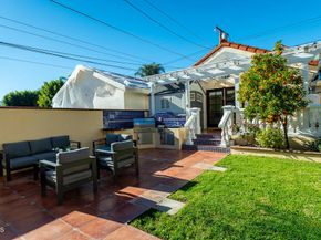 1075 E Tujunga Avenue, Burbank CA 91501