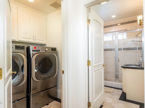 1075 E Tujunga Avenue, Burbank CA 91501