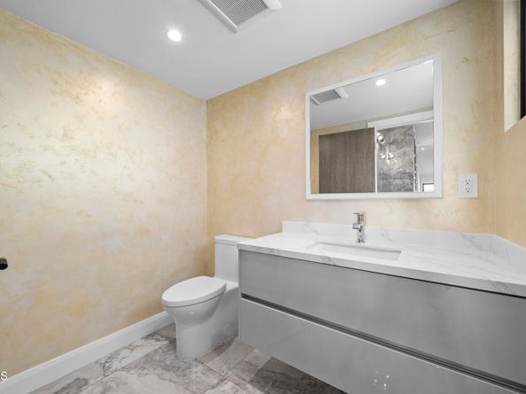 14145 Weddington Street, Sherman Oaks CA 91401