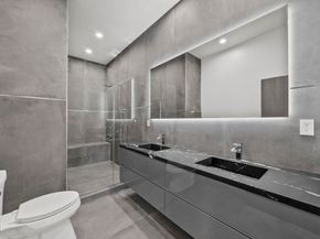 14145 Weddington Street, Sherman Oaks CA 91401