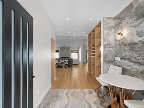 14145 Weddington Street, Sherman Oaks CA 91401