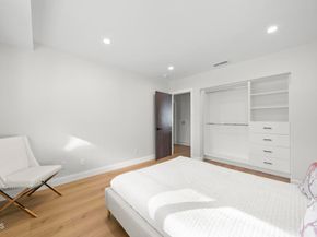 14145 Weddington Street, Sherman Oaks CA 91401