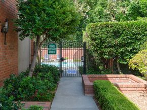 1105 S Orange Grove Boulevard, Pasadena CA 91105