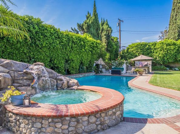 135 E Las Flores ave Avenue, Arcadia CA 91006