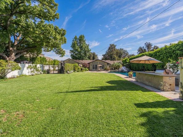 135 E Las Flores ave Avenue, Arcadia CA 91006