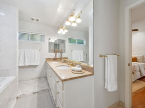 1574 E Glenoaks Boulevard, Glendale CA 91206