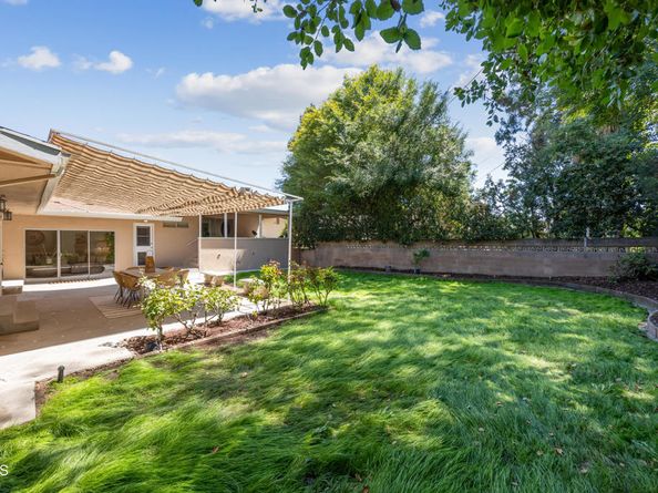 1574 E Glenoaks Boulevard, Glendale CA 91206