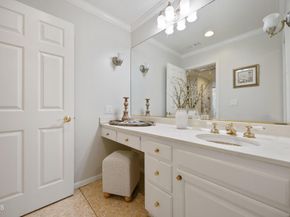 1574 E Glenoaks Boulevard, Glendale CA 91206