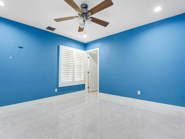 10530 Rubio Avenue, Granada Hills CA 91344