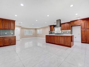 10530 Rubio Avenue, Granada Hills CA 91344