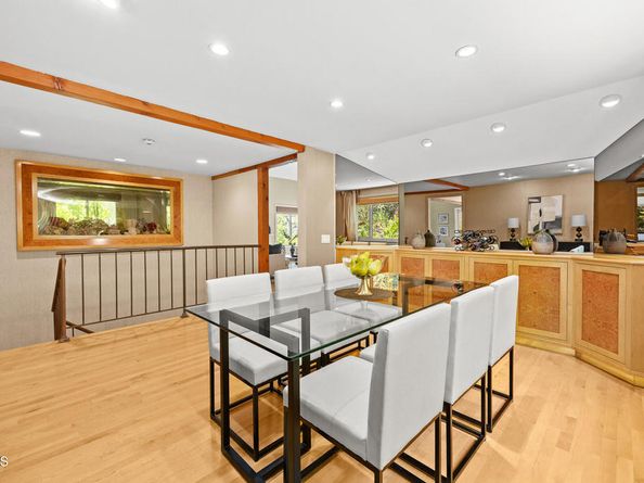 405 Woodcliffe Road, Pasadena CA 91105