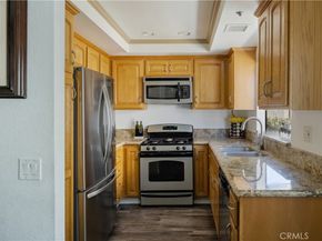 1618 S Mayflower B, Monrovia CA 91016
