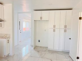 279 N 11th, Upland CA 91786