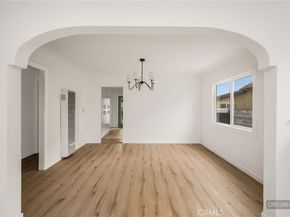 1911 W 65th, Los Angeles CA 90047