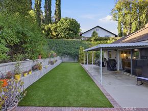 7009 Scarborough Peak, West Hills CA 91307
