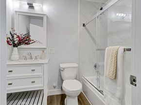 1675 E Cyrene, Carson CA 90746