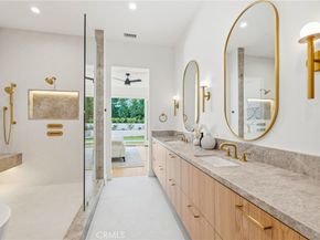 5110 Orange, Los Angeles CA 90008