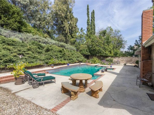 19343 Pauma Valley, Porter Ranch CA 91326