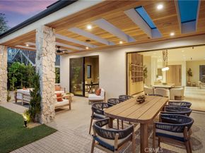 4956 Gentry Avenue, Valley Village CA 91607