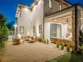 4956 Gentry Avenue, Valley Village CA 91607