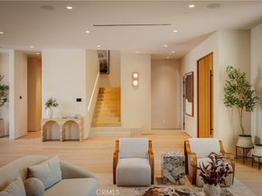 4956 Gentry Avenue, Valley Village CA 91607